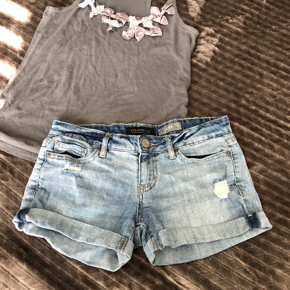 Aeropostale Midi Distressed Jean Shorts Size 2 GUC - Picture 3 of 8